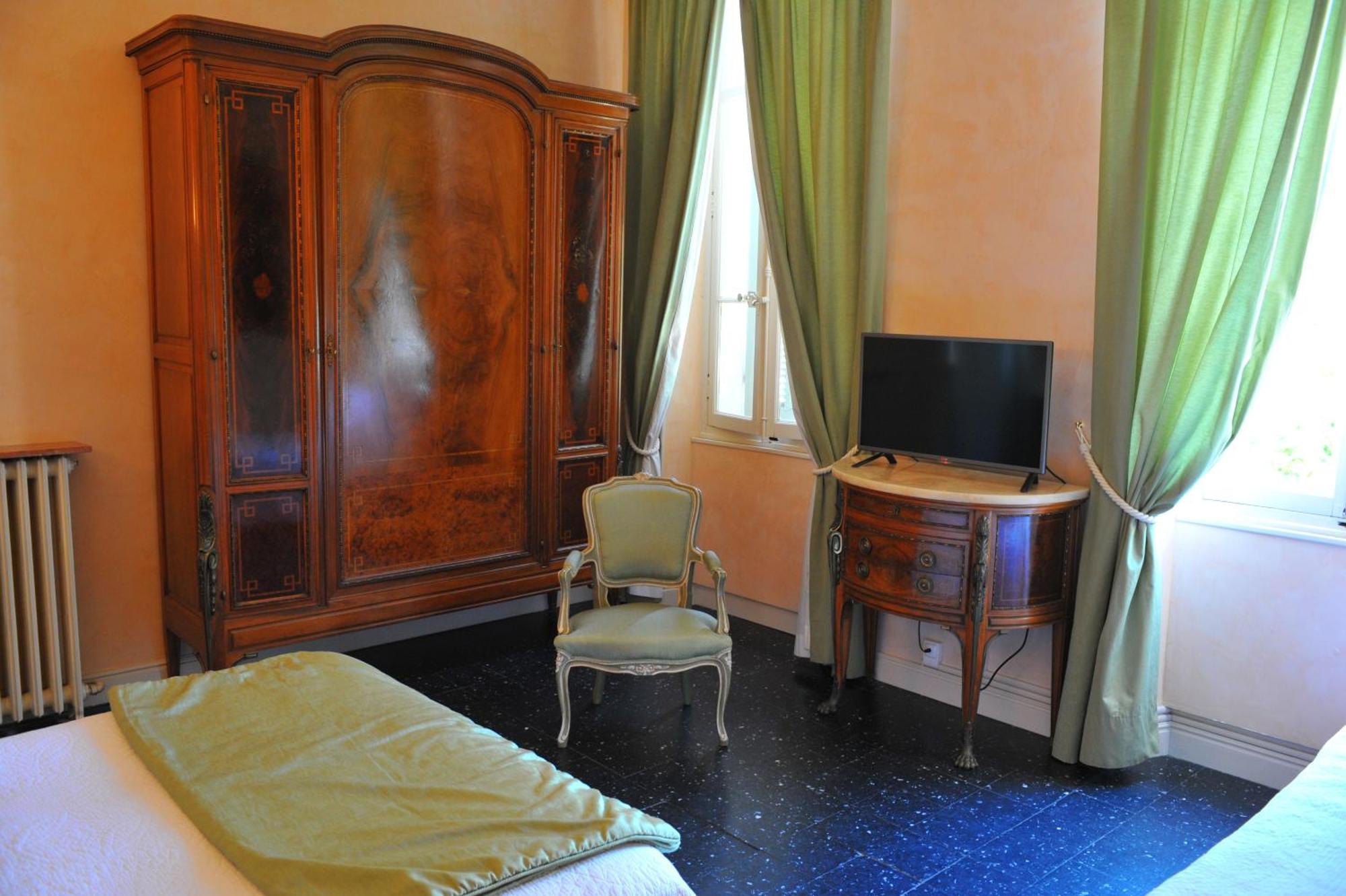 Villa Valflor Chambres D'Hotes Et Appartements Marseille Bagian luar foto