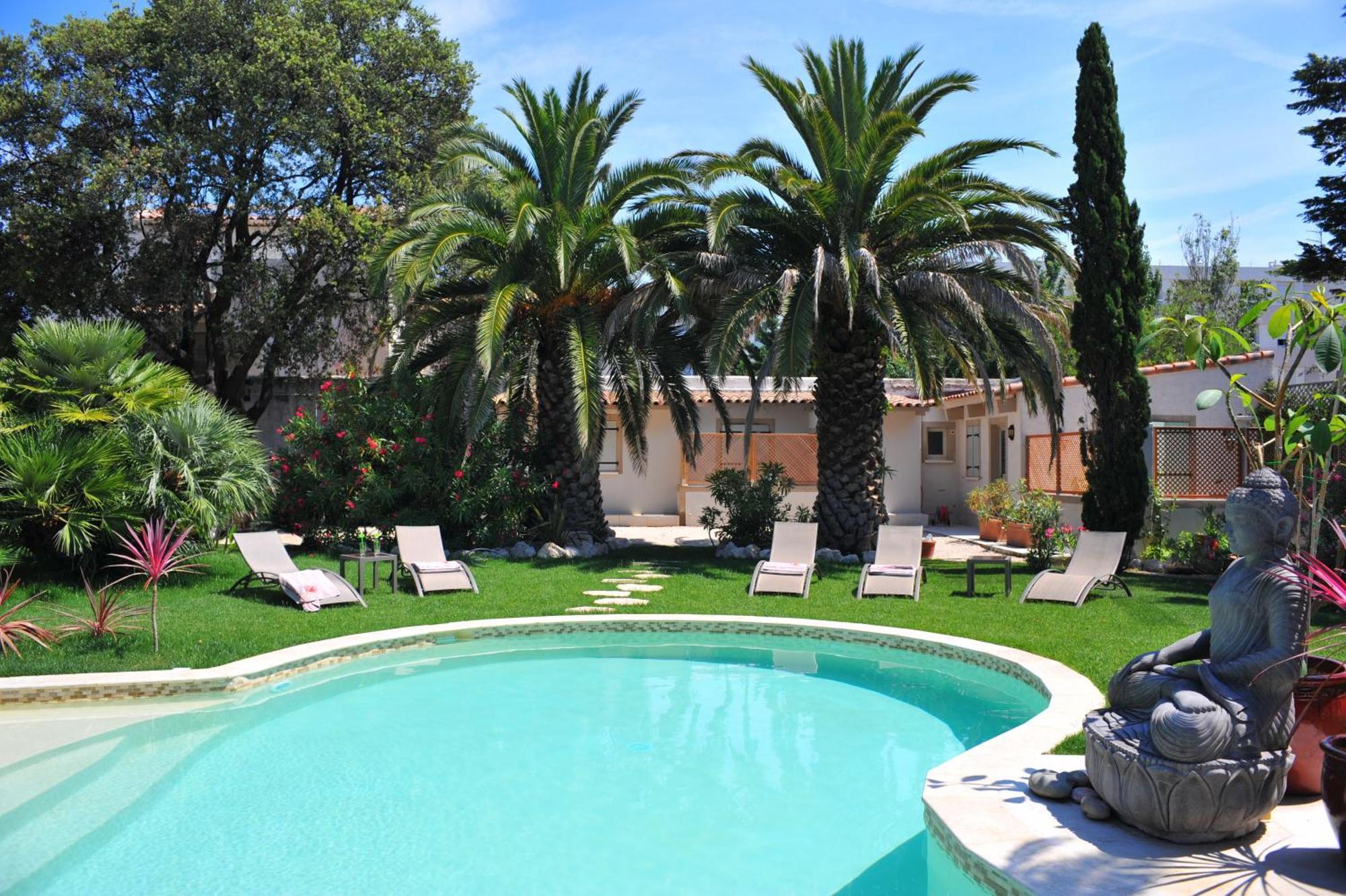 Villa Valflor Chambres D'Hotes Et Appartements Marseille Bagian luar foto