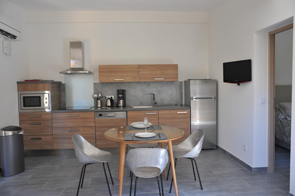 Villa Valflor Chambres D'Hotes Et Appartements Marseille Bagian luar foto